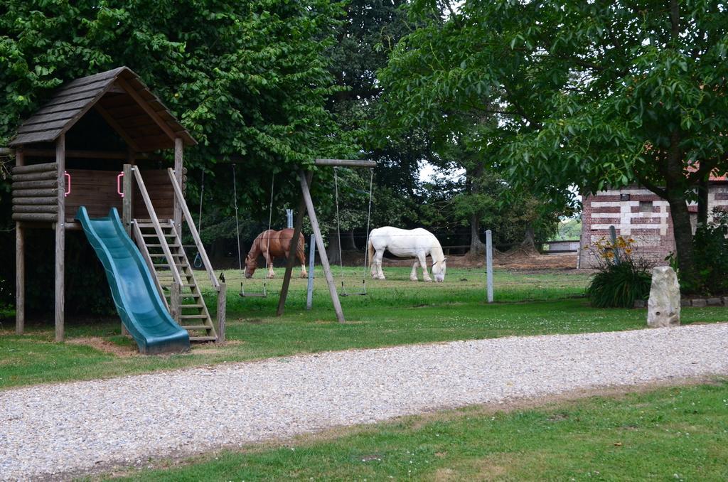 Ferme Clatot Otel Les Trois Pierres Dış mekan fotoğraf